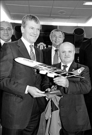 Man Utd signs Turkish Airlines sponsorship deal