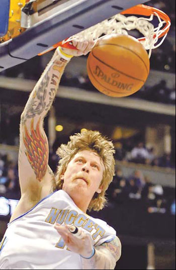 Anthony leads Nuggets past Hornets