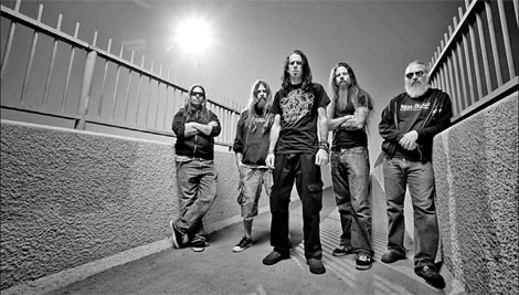 Lamb of God strikes emphatic note