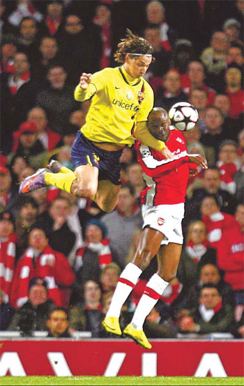 Wenger backs Gunners to stun Barca again