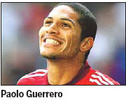 Guerrero in trouble after throwing bottle at fan