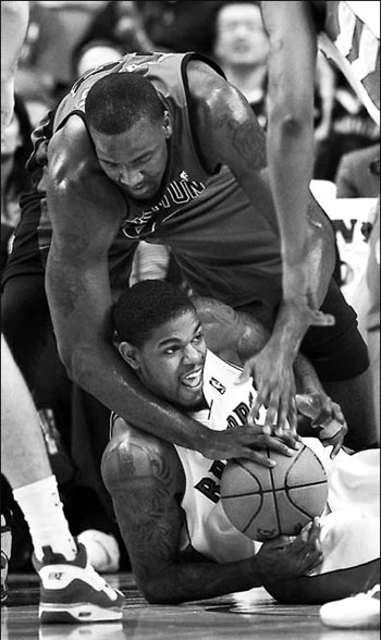 Celtics beat Raptors, who lose another to injury