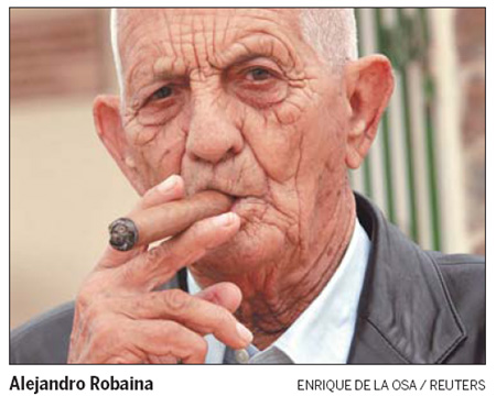 Cigar legend Alejandro Robaina dies