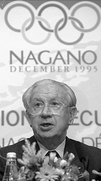 Former IOC president Samaranch dies at 89