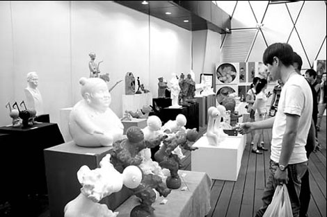 Valuable artworks at affordable prices come to Sanlitun