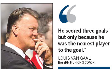 Van Gaal hails team effort