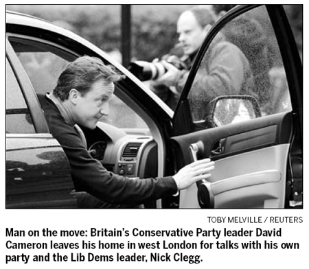 UK parties move toward a deal