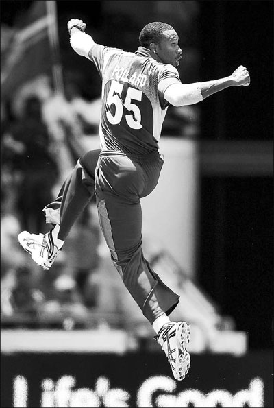 Gayle force puts India on brink