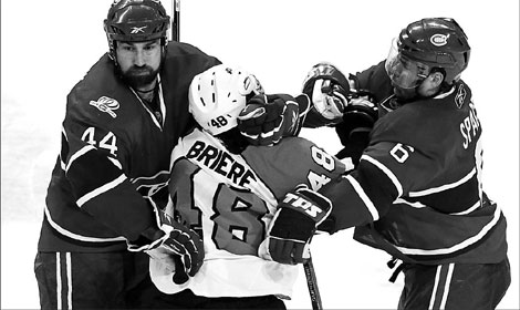Cammalleri lifts Canadiens