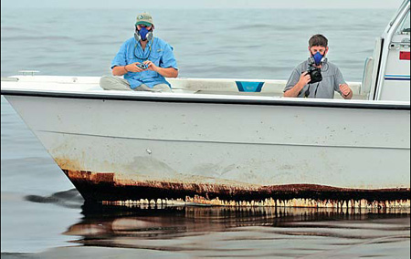 Cousteau dives into 'nightmare' US oil