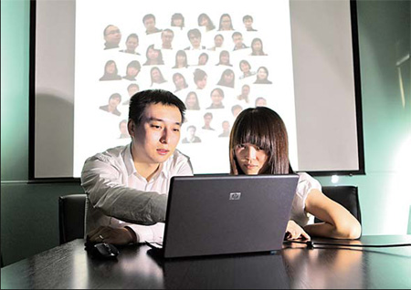 Shooting to fame in cyber world