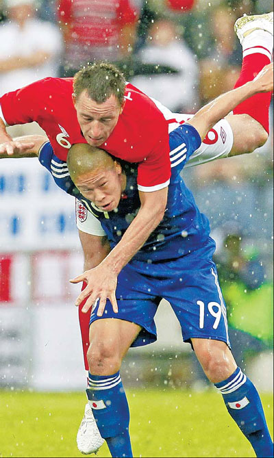 Cole and other hopefuls wait on Capello's choices