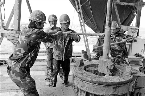 Sinopec to boost unconventional gas production capacity by 2015