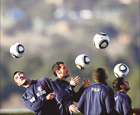 Italy arrive as injury jinx hits Spain