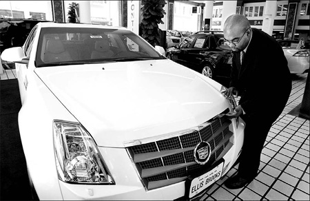Cadillac told to pull its socks up