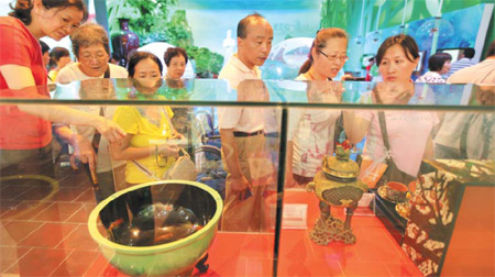 Pavilion sails into expo