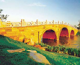 Huaqiao Special: Huaqiao: a new financial Silicon Valley