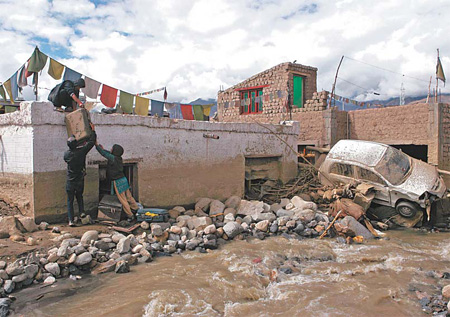 500 missing after Kashmir floods