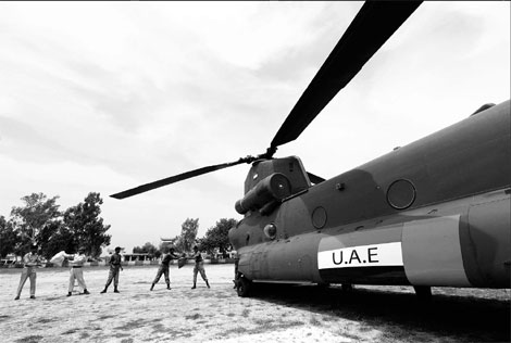 Pakistan tackles aid shortage