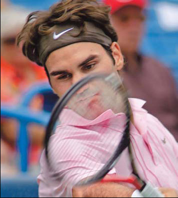 Federer shows he's the man to beat again