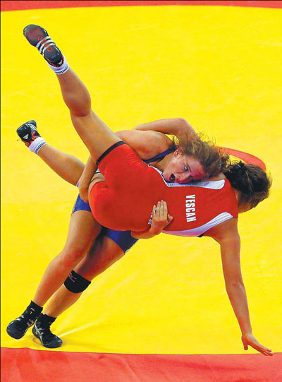 Facing off in the spirit of sports spirit