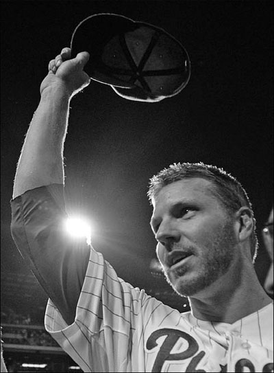Halladay hurls no-hitter