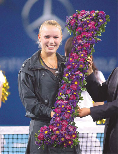 Wozniacki dethrones Serena to claim number one spot