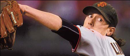 Lincecum outduels Halladay, San Francisco leads NLCS 1-0