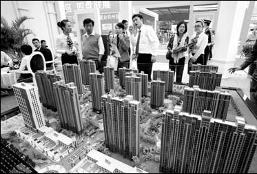 China's property bonds lead the way in Asia