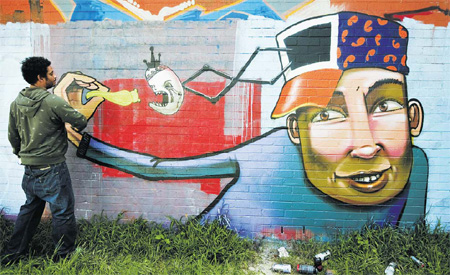 City and graffiti artists face spray-off