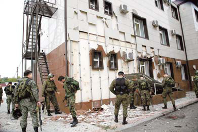 Rebels attack Chechen parliament