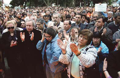 Argentine ex-president Nestor Kirchner dies