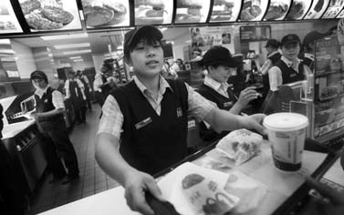 Finding value in garbage generated by restaurants