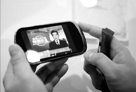 Falling component prices aid Lenovo