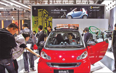 Passenger vehicle sales continue to rise