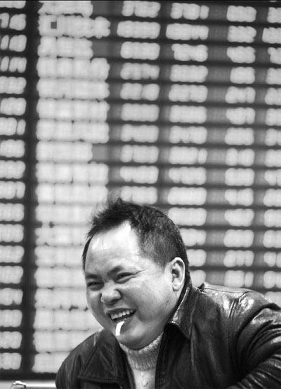 Rising mainland stocks give lift to Shanghai index