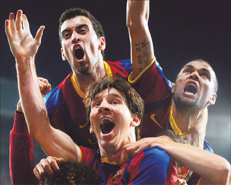 Mourinho rails against Barcelona 'favoritism'