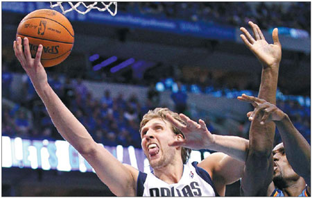 Nowitzki's 48 leads Mavs past Thunder