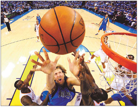 Thunder blow big lead in playoff loss to Mavericks