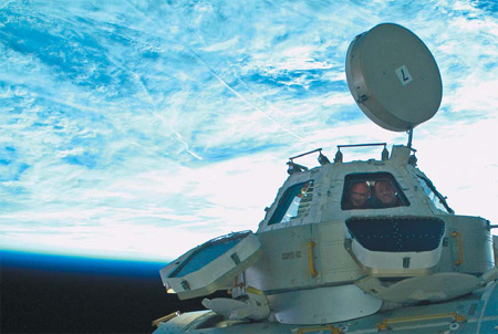 Astronauts prepare to leave space station