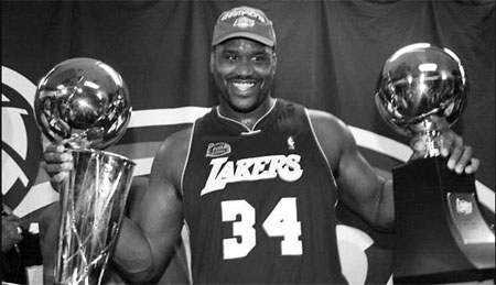 shaq black and white