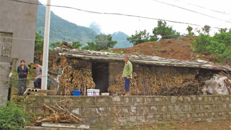 Life behind the Three Gorges Dam