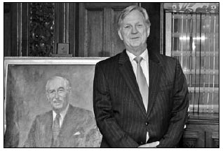 Tycoon returns home to his Shanghai muse