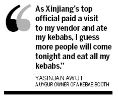 Party chief shares kebabs with locals, reinforcing confidence