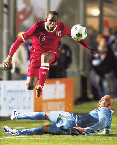Uruguayans optimistic after Peruvian draw