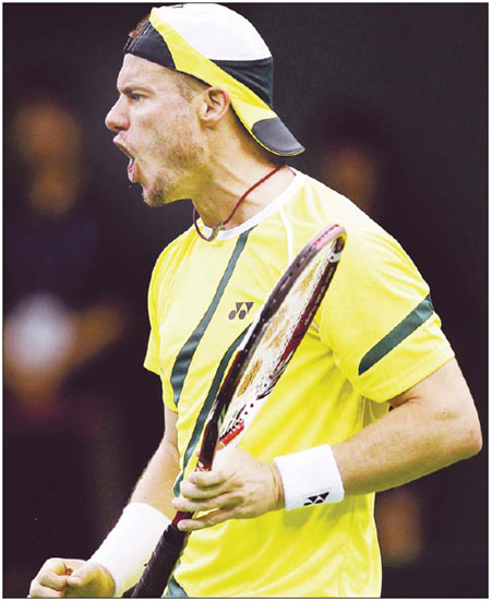 Aussies claim tie; China wins praise