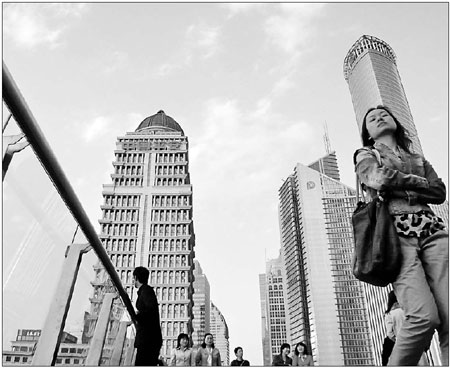 Financial industry reports shortage of talent
