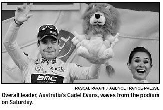 Evans set to break yellow jersey jinx
