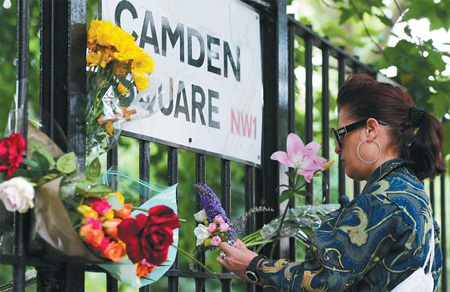 Troubled Winehouse dies at 27