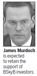 James Murdoch under pressure over hacking testimony